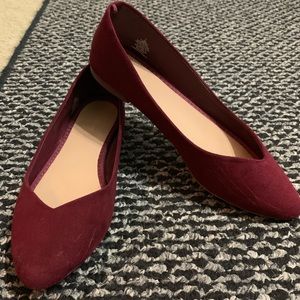 Old Navy Suede Maroon/Burgundy Flats